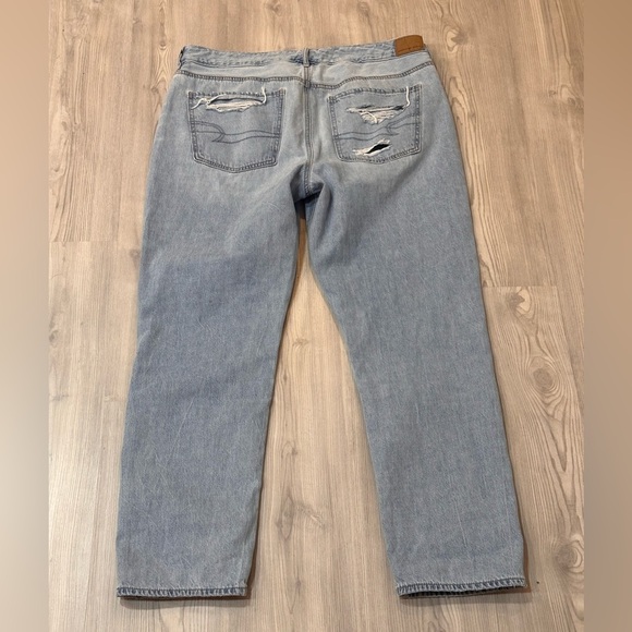 American Eagle Distressed Straight Leg Jean - Picture 5 of 8